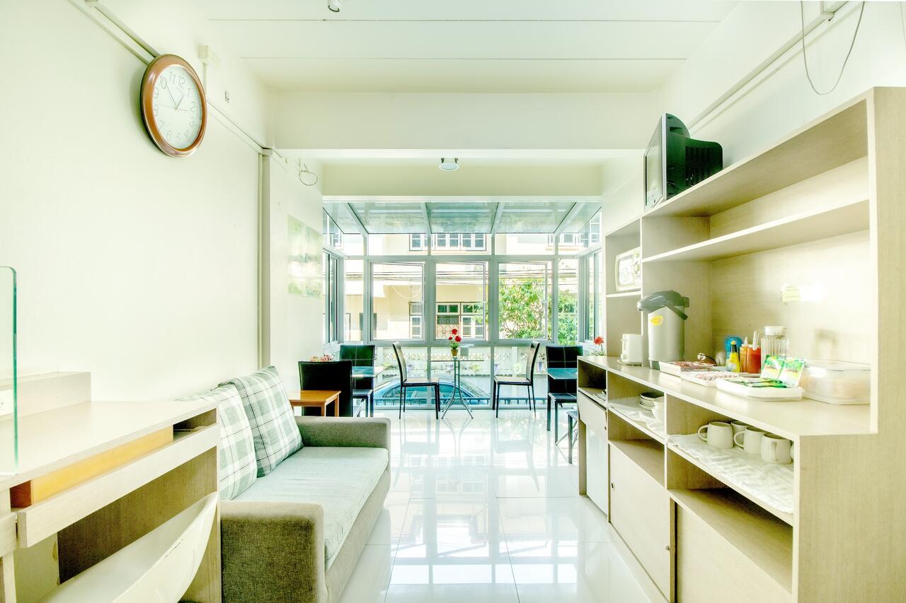 ริสกี้ เรสซิเดนซ์ บางกอก Aparthotel กรุงเทพมหานคร ภายนอก รูปภาพ