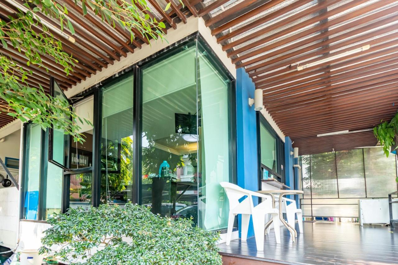 ริสกี้ เรสซิเดนซ์ บางกอก Aparthotel กรุงเทพมหานคร ภายนอก รูปภาพ